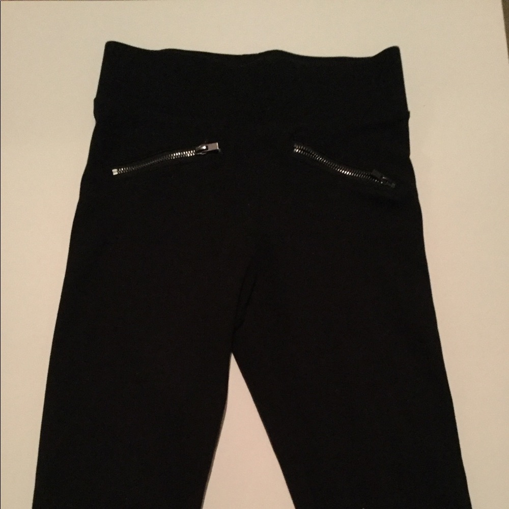 Black Pants with zippers